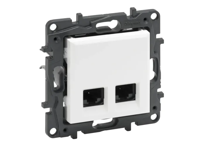 Розетка інформаційна 2xRJ45 CAT5e UTP Niloe Step 863160 Legrand